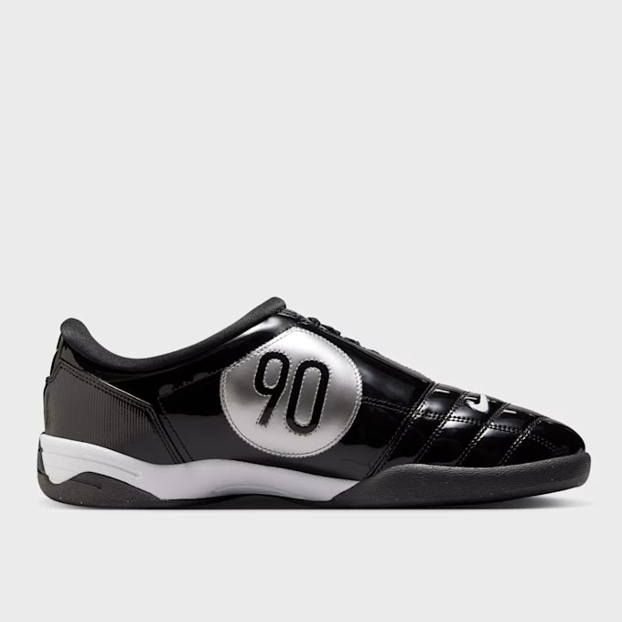 Nike  Total 90 SP BLACK